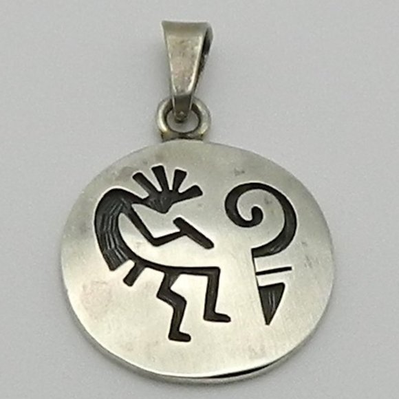 Sterling Stamped Kokopelli Round Disc Pendant - Picture 6 of 7